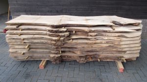 INHOUT-boomstam-planken